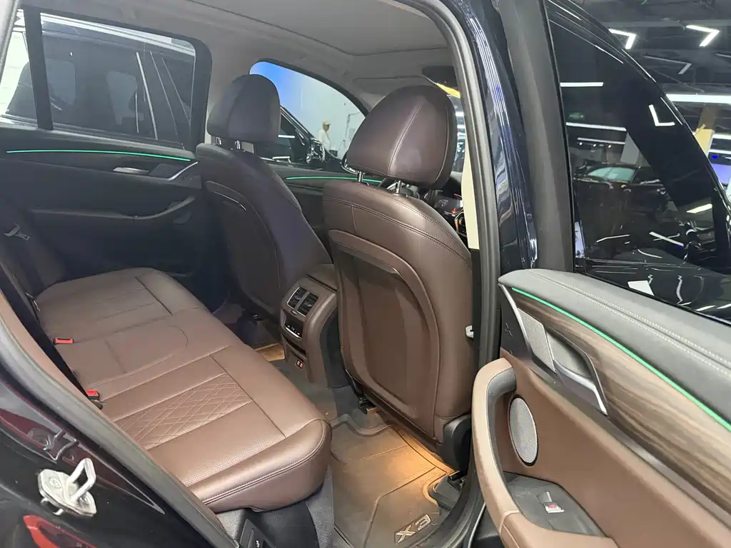 BMW X3 — миниатюра 13