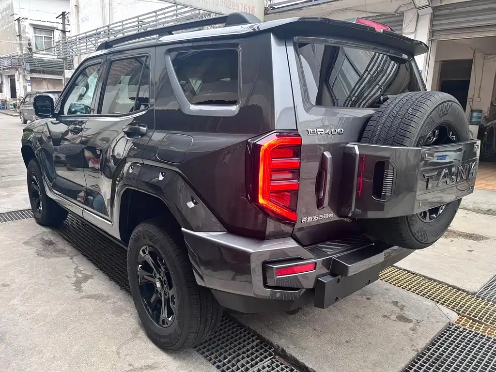 TANK TANK 400 NEW ENERGY