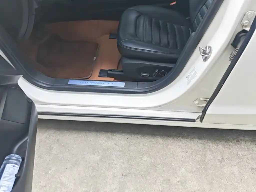 Ford Mondeo — миниатюра 22