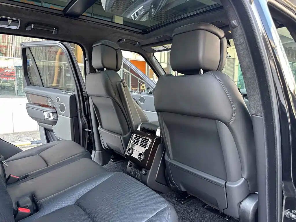 Land Rover Range Rover — миниатюра 11