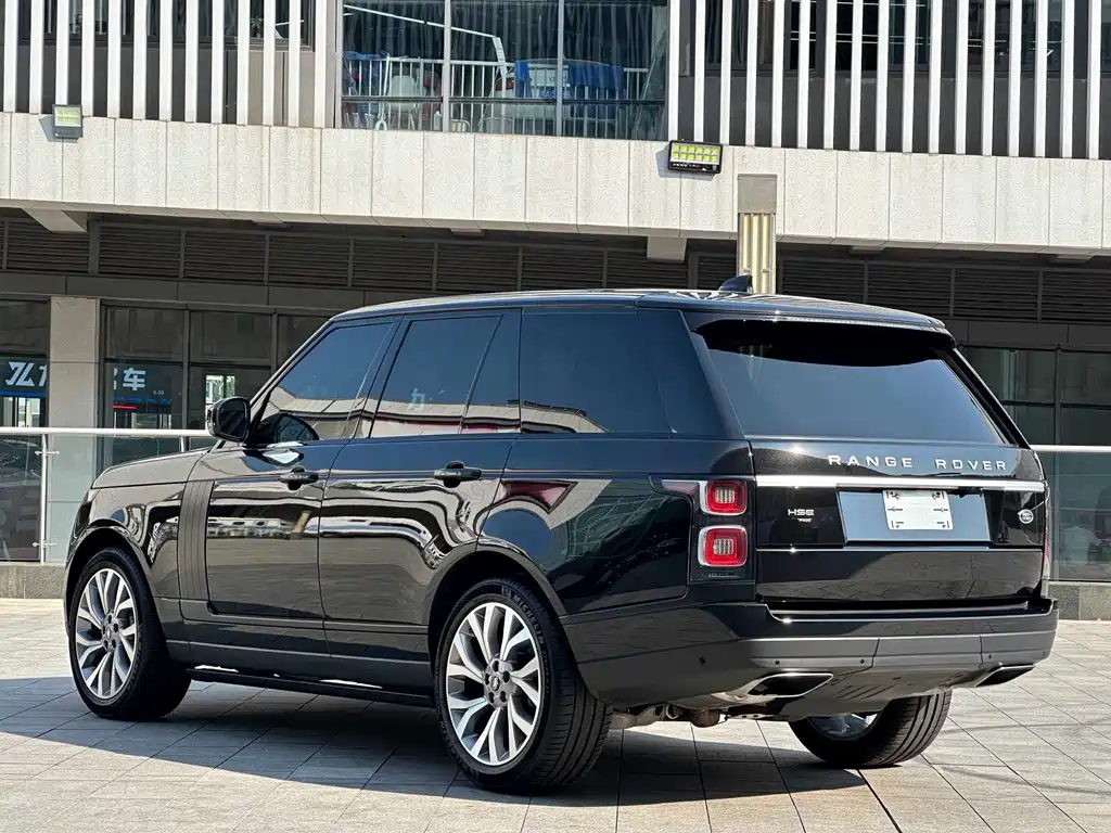 Land Rover Range Rover — миниатюра 12