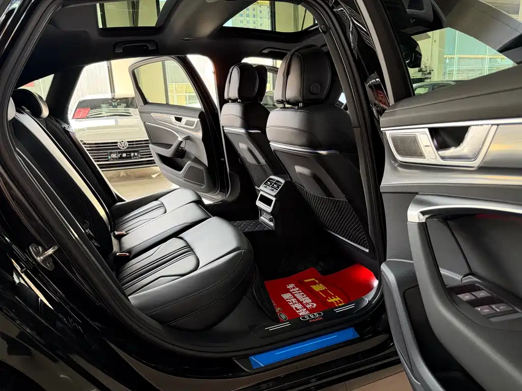Audi A6L — миниатюра 11