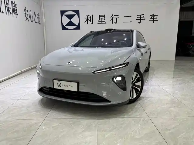 NIO NIO ET7 2023