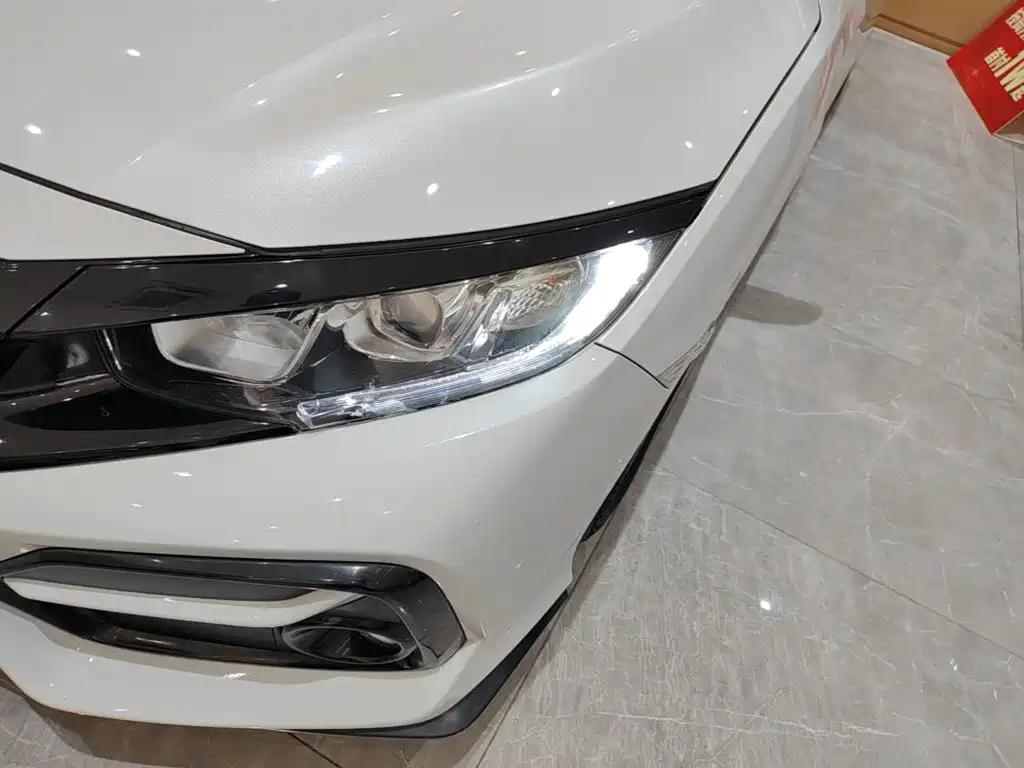 Honda Civic — миниатюра 24