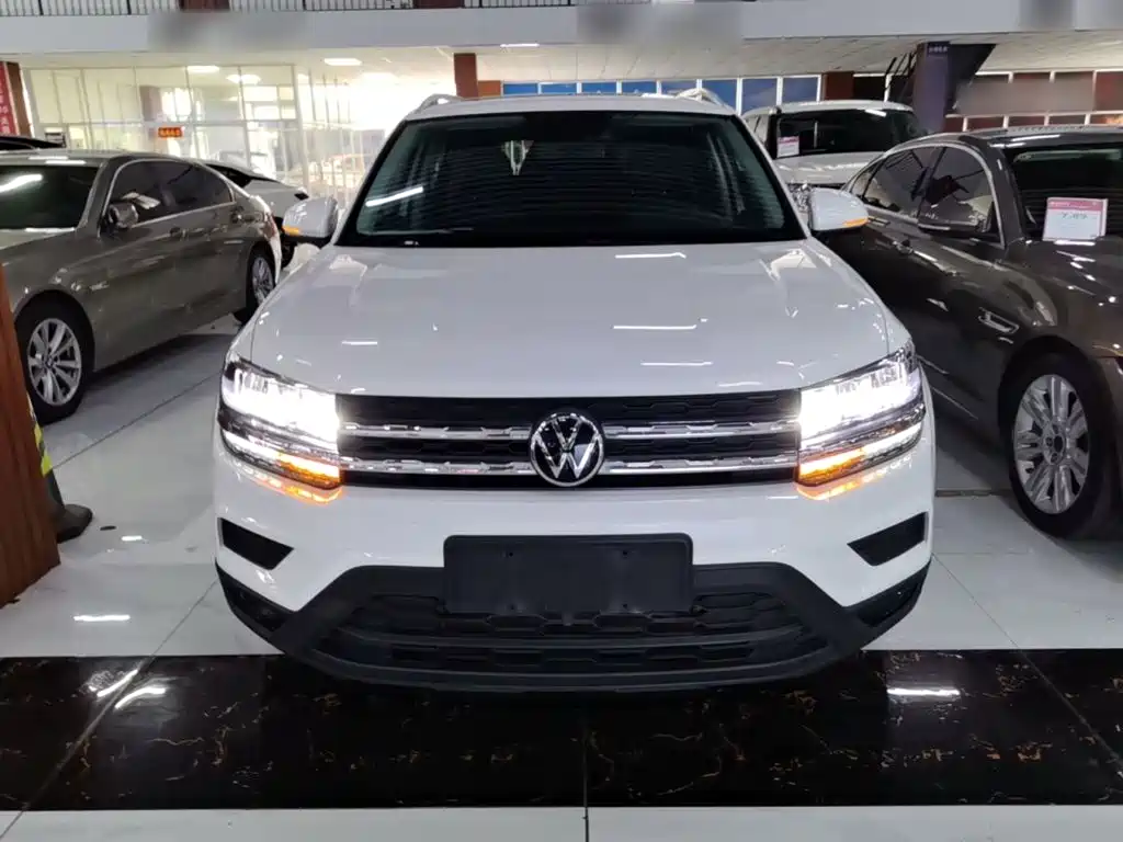 Volkswagen Tharu — миниатюра 3