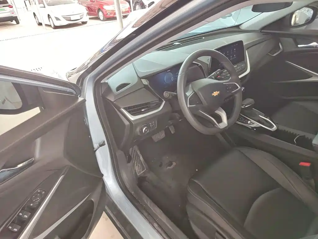 Chevrolet Menlo — миниатюра 16