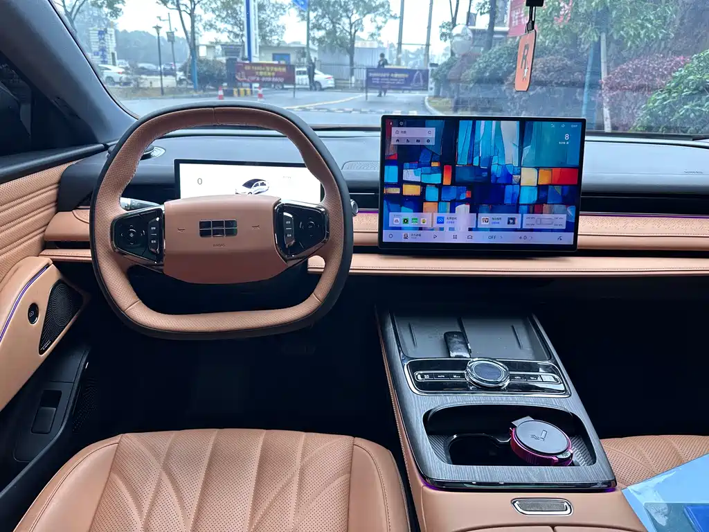 GEELY GALAXY GALAXY SPARKLE 8