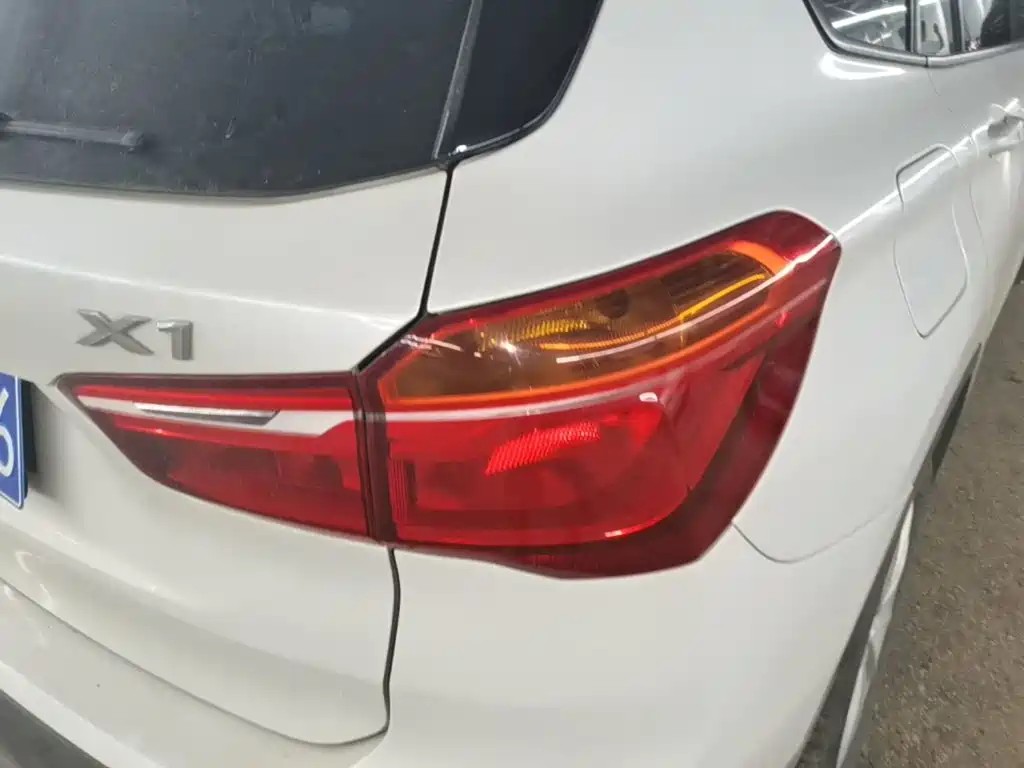 BMW X1 — миниатюра 8