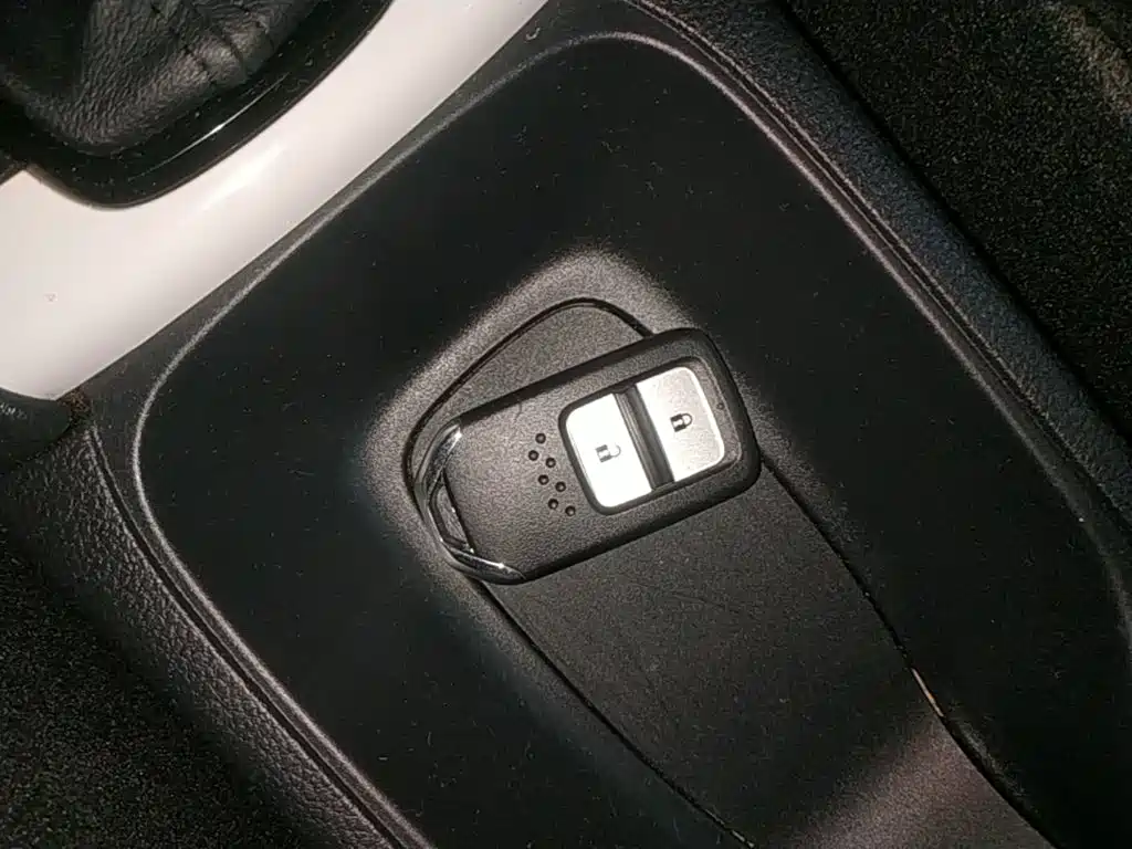 Honda Fit — миниатюра 9