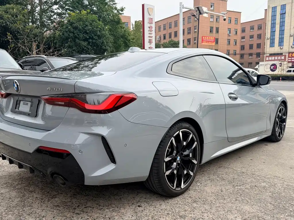 BMW 4 Series — миниатюра 4