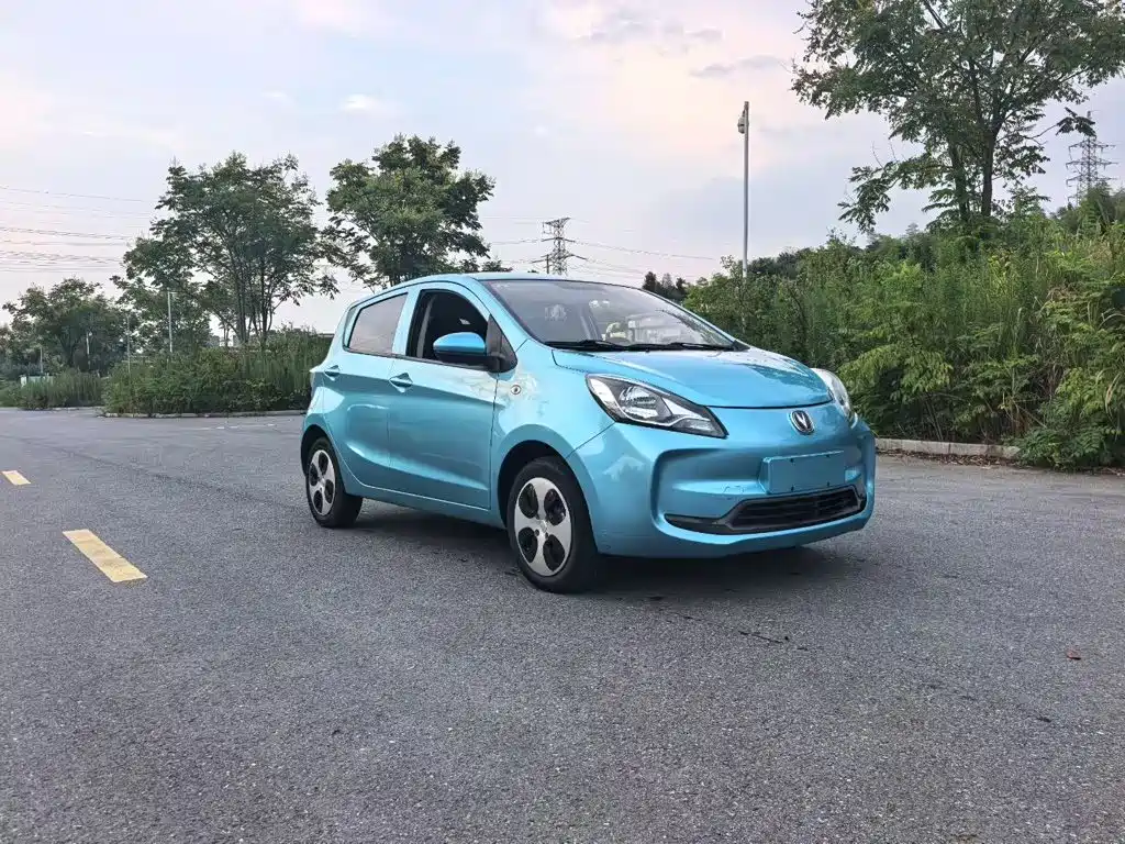 Changan Benben E-Star — миниатюра 3