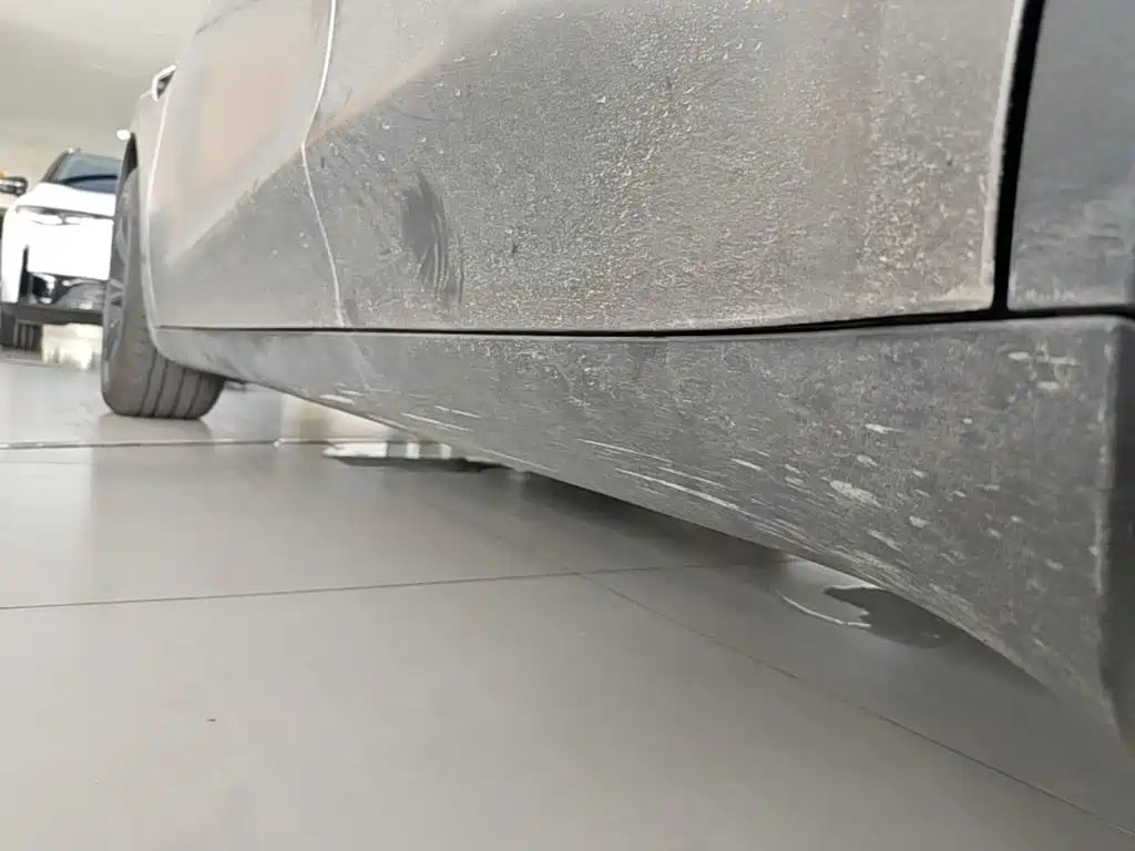 Tesla Model Y — миниатюра 22