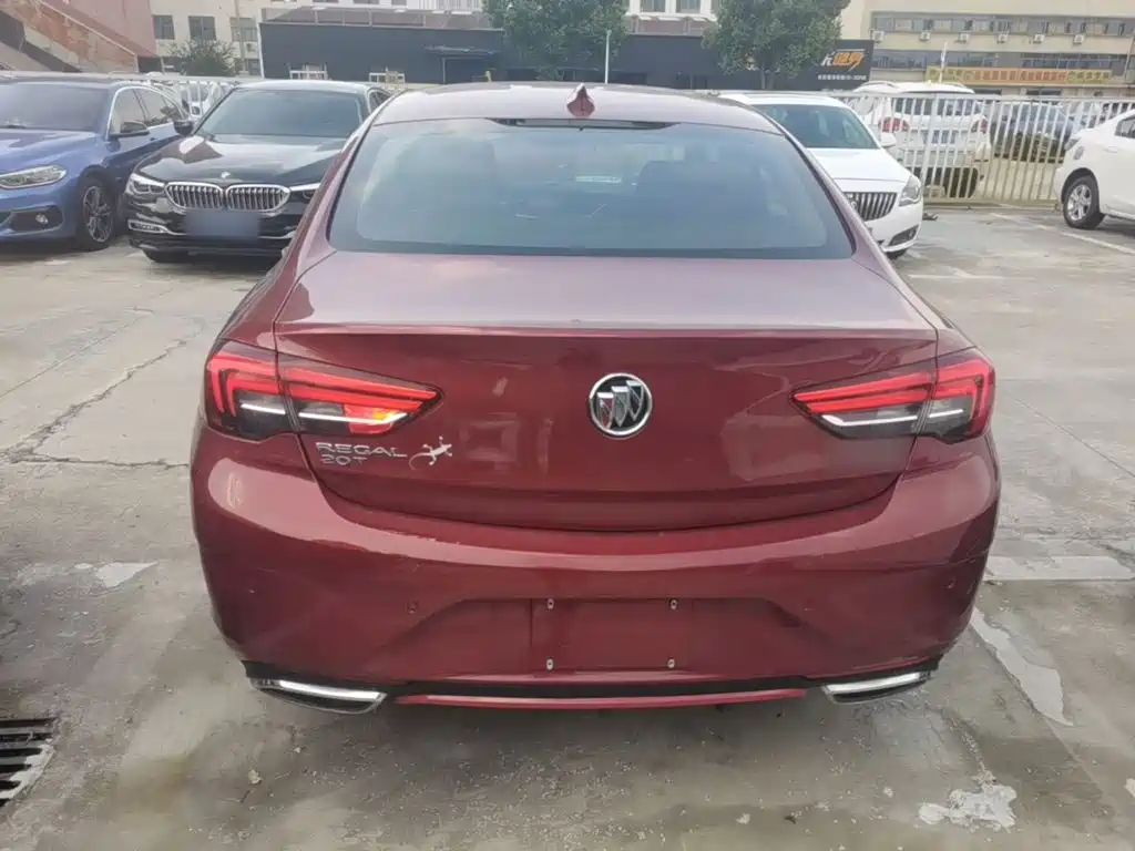 Buick Regal — миниатюра 6