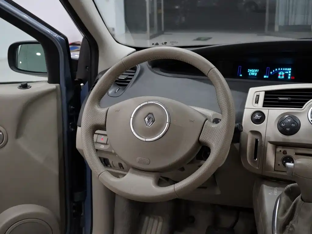 Renault Fengjing Classic — миниатюра 14