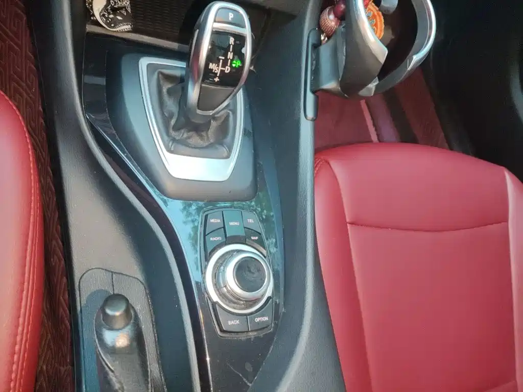 BMW X1 — миниатюра 10