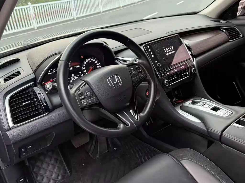 Honda Avancier — миниатюра 5