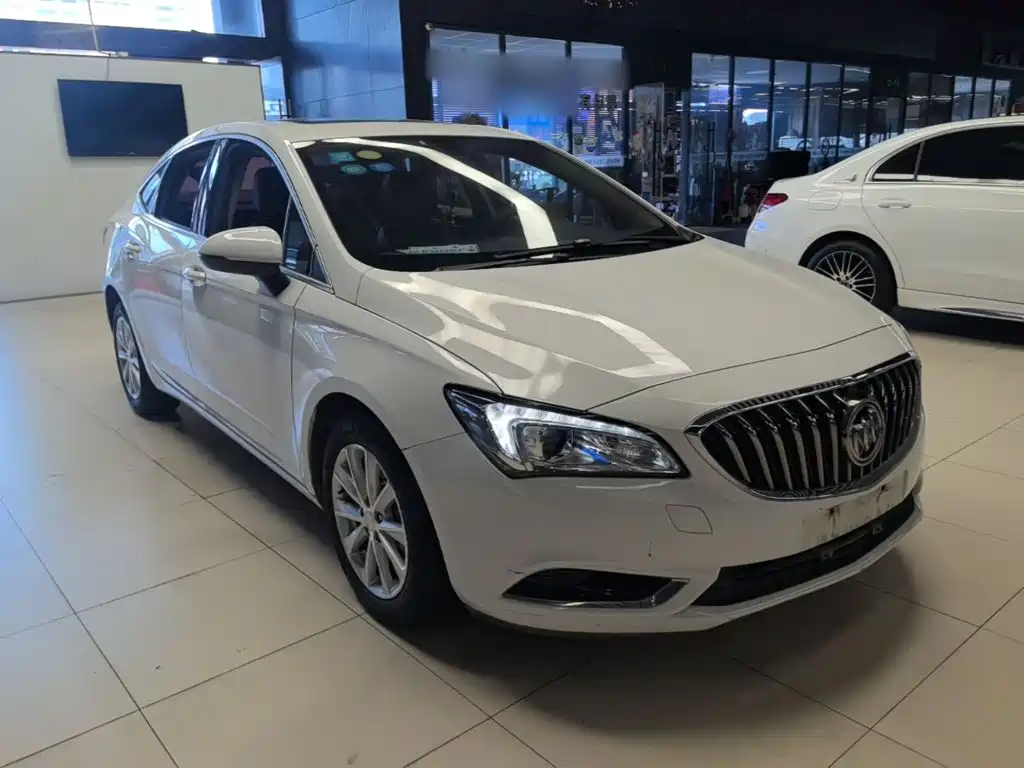 Buick Verano — миниатюра 4