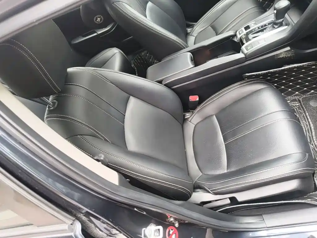 Honda Civic — миниатюра 25