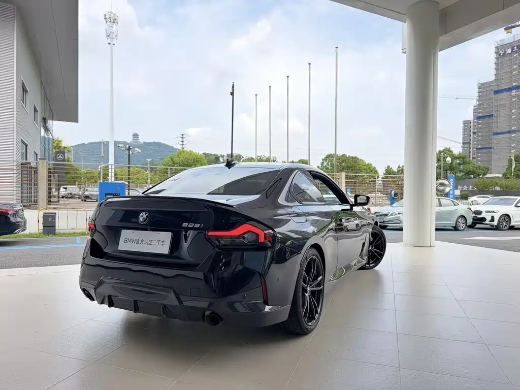 BMW 2 Series (Import) — миниатюра 5