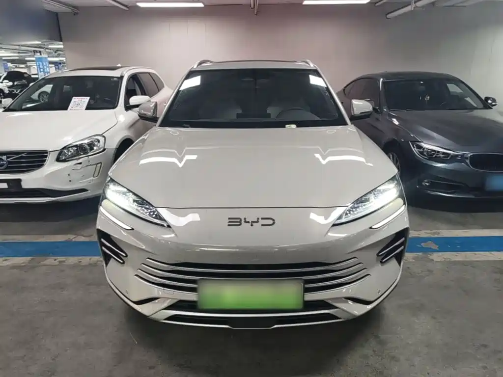 BYD PLUS New Energy — миниатюра 3