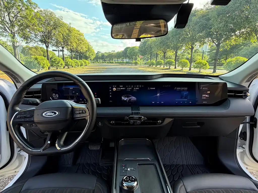Ford Mondeo — миниатюра 9