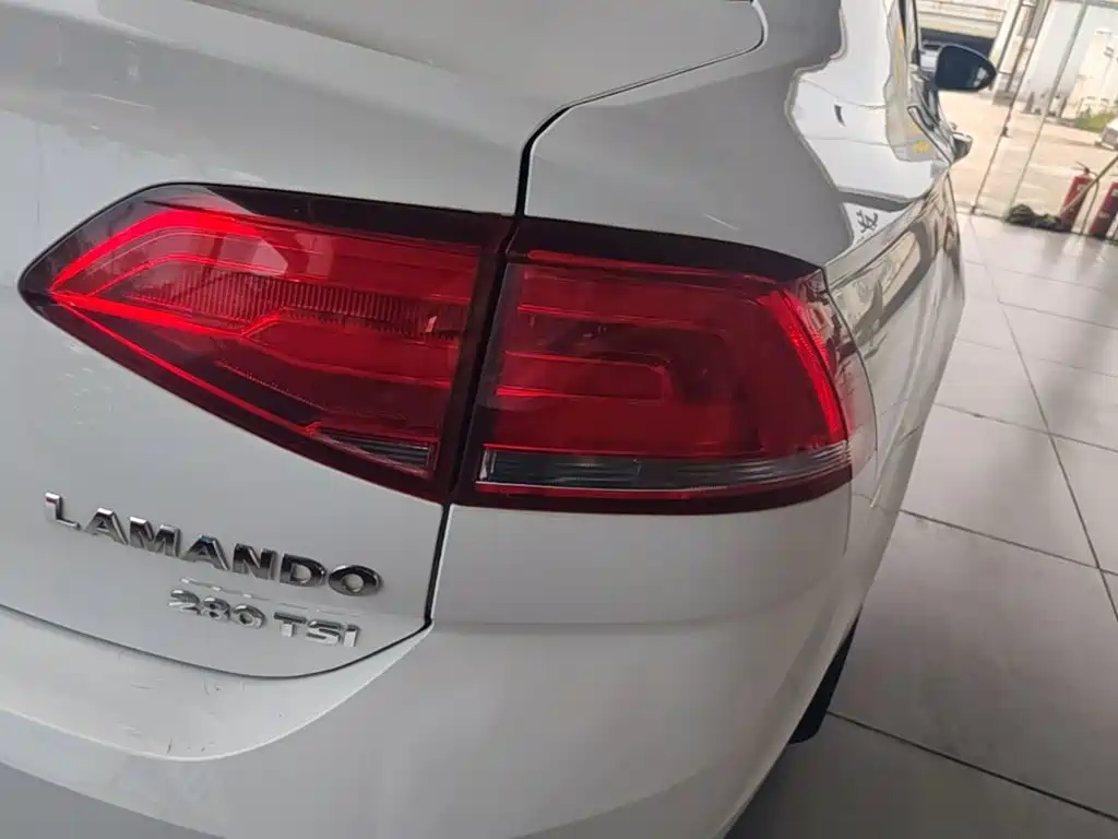 Volkswagen Lamando — миниатюра 8