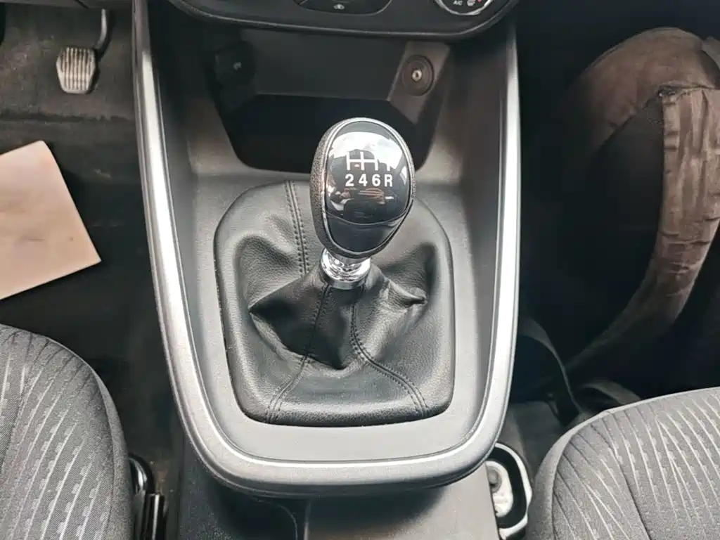Ford Escort — миниатюра 14