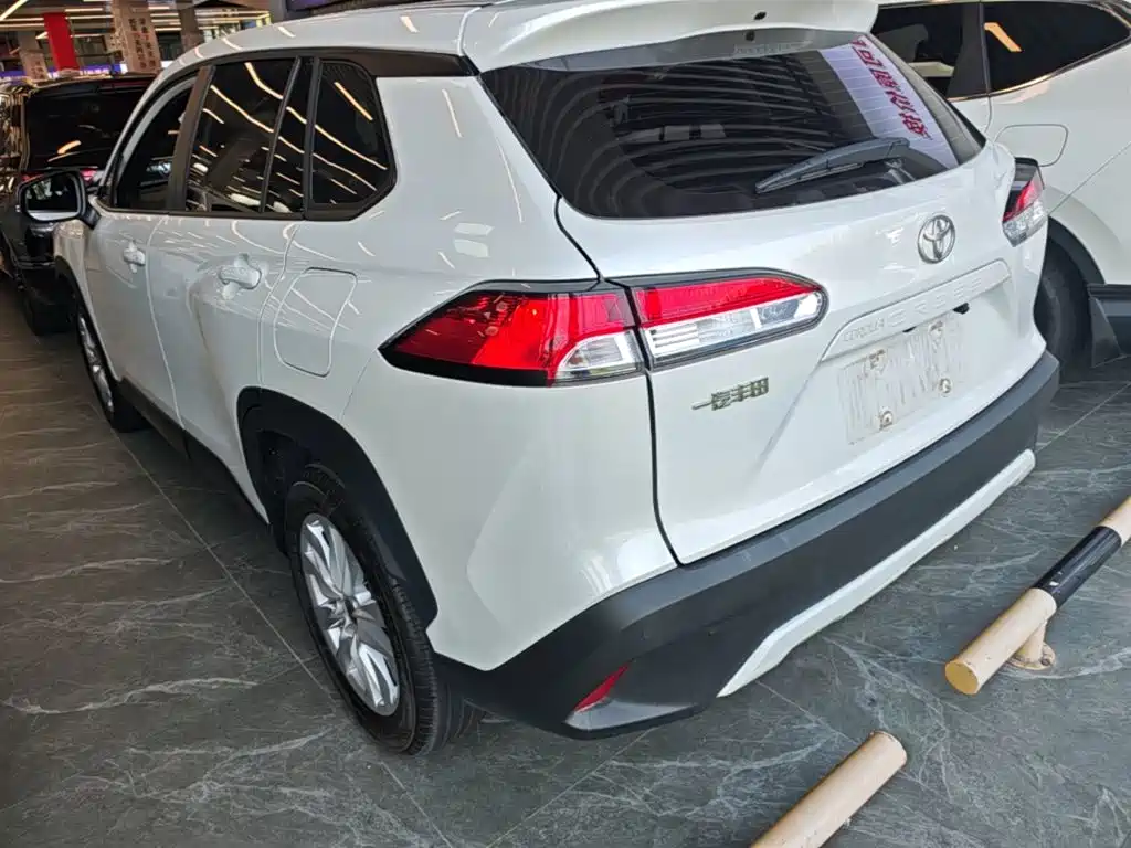 Toyota Corolla Cross — миниатюра 5