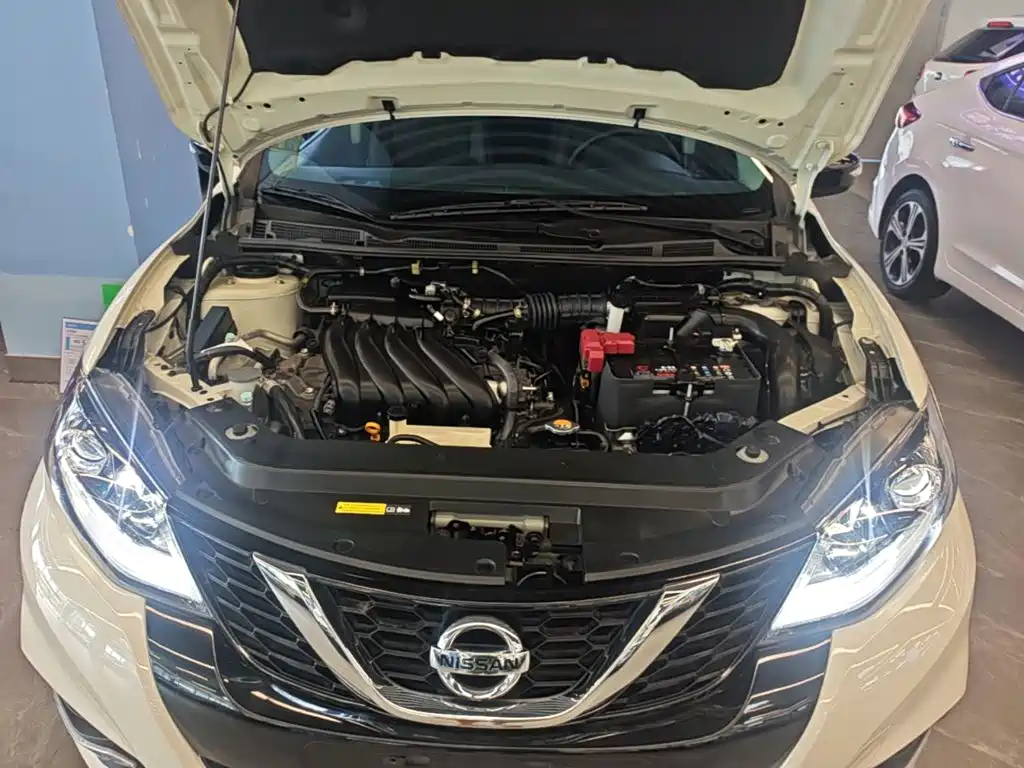 Nissan Tiida — миниатюра 20