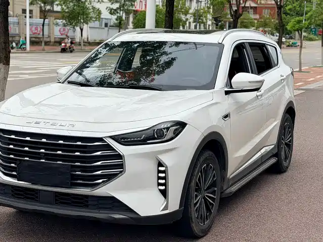 2022 JETOUR X70