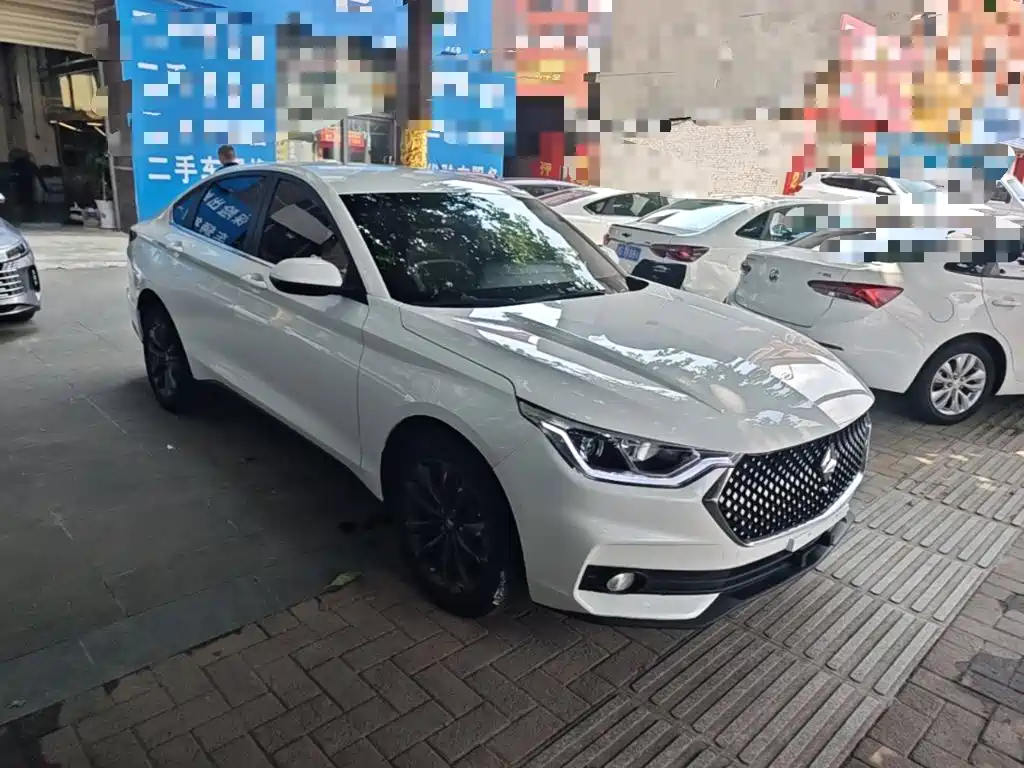 Baojun RC-6 — миниатюра 4