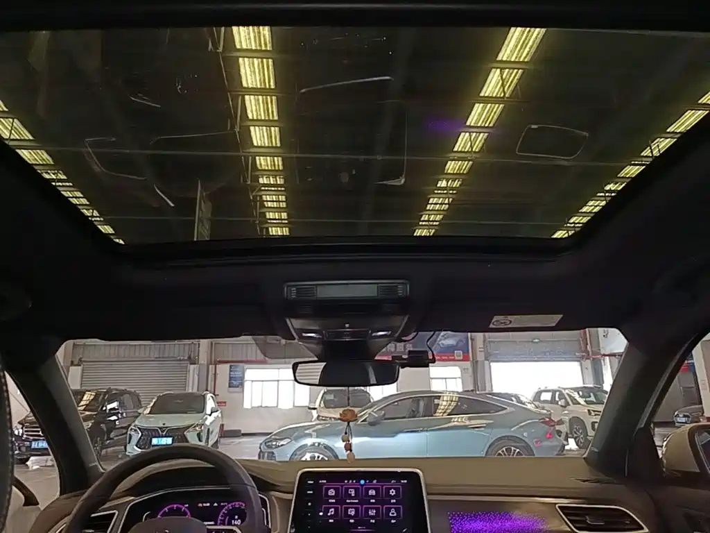 Volkswagen T-Roc — миниатюра 14