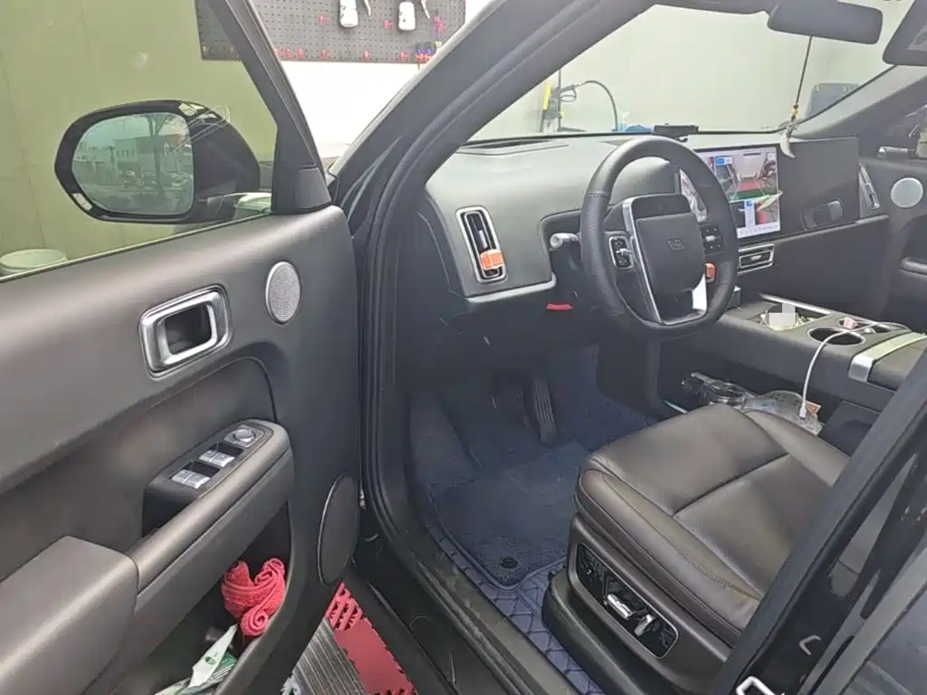 Li Auto Li L8 — миниатюра 16