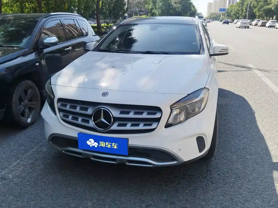 Mercedes-Benz GLA — миниатюра 2