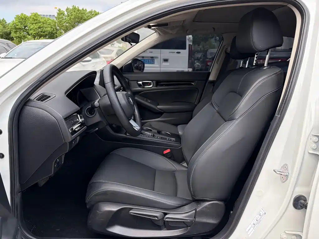 Honda Civic — миниатюра 6