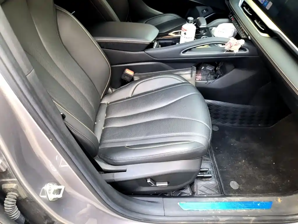 Geely Xingyue L — миниатюра 25