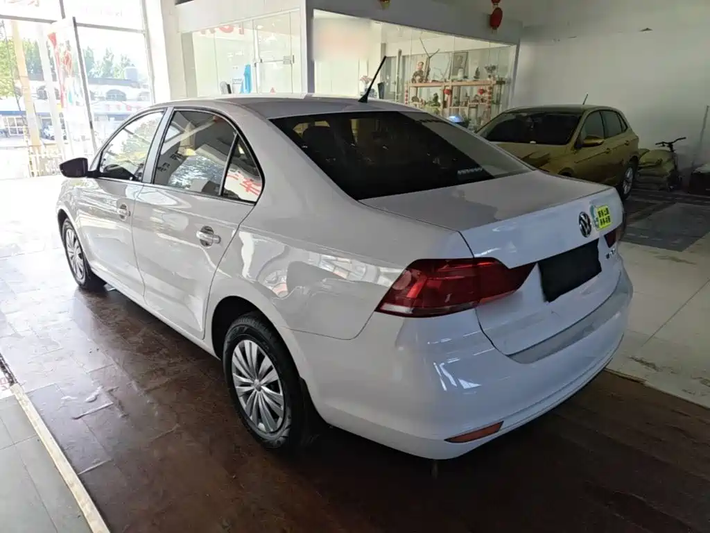 Volkswagen Santana — миниатюра 5