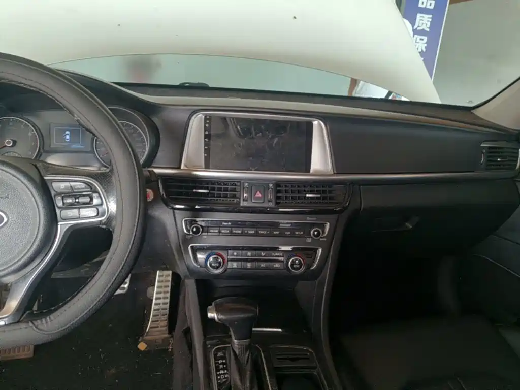 Kia K5 — миниатюра 13