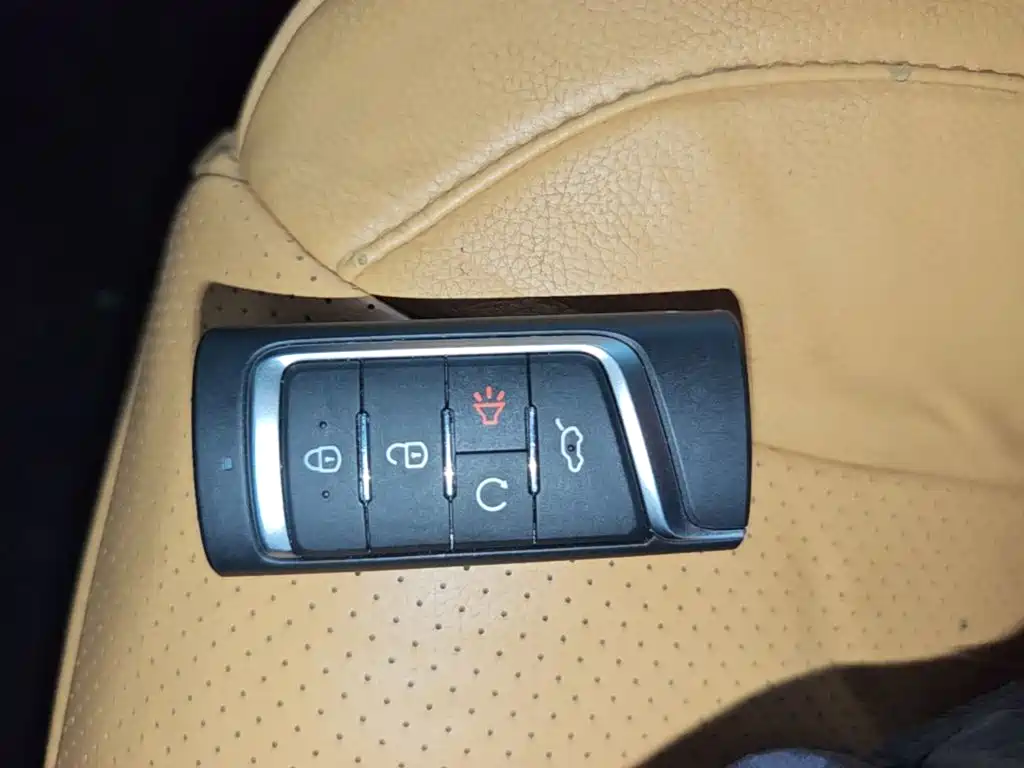 GAC Motor Trumpchi M6 — миниатюра 9