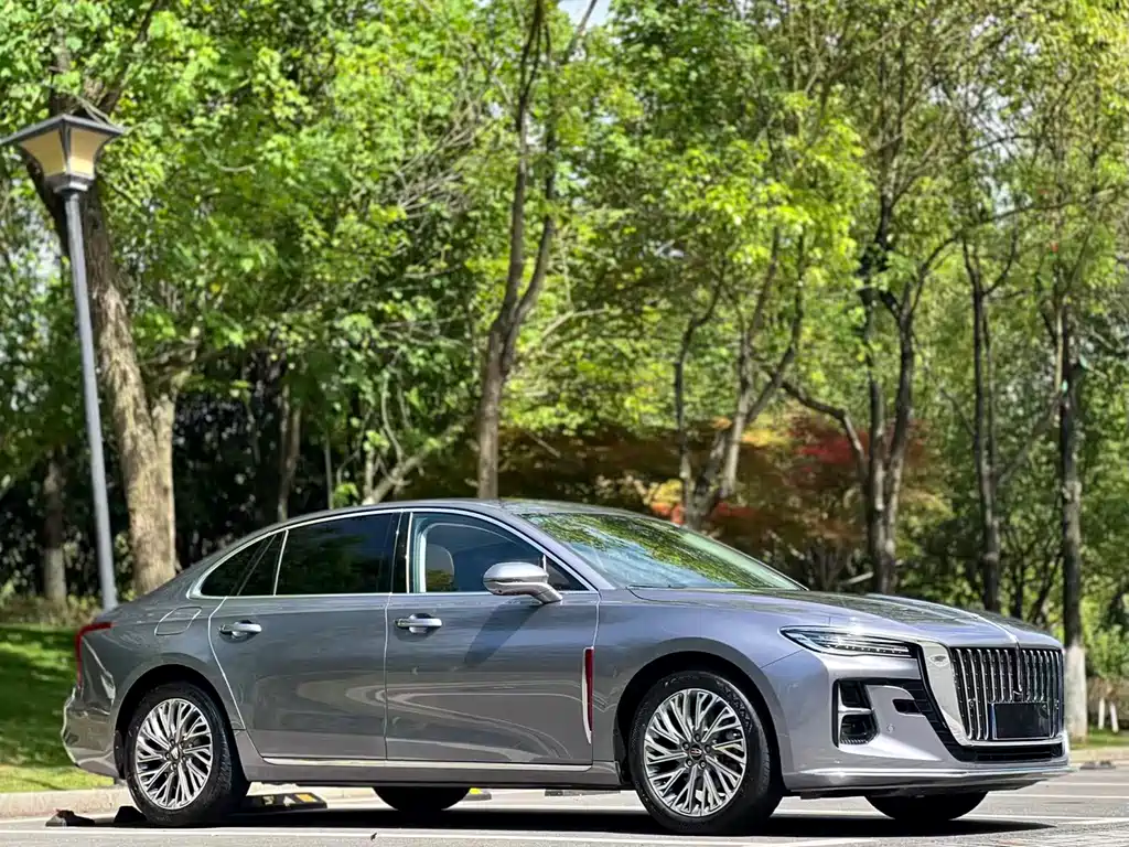 Hongqi Hongqi H5 — миниатюра 3