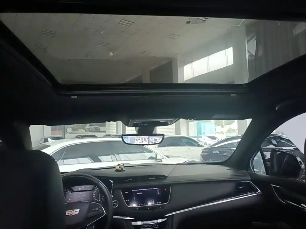 Cadillac XT5 — миниатюра 18