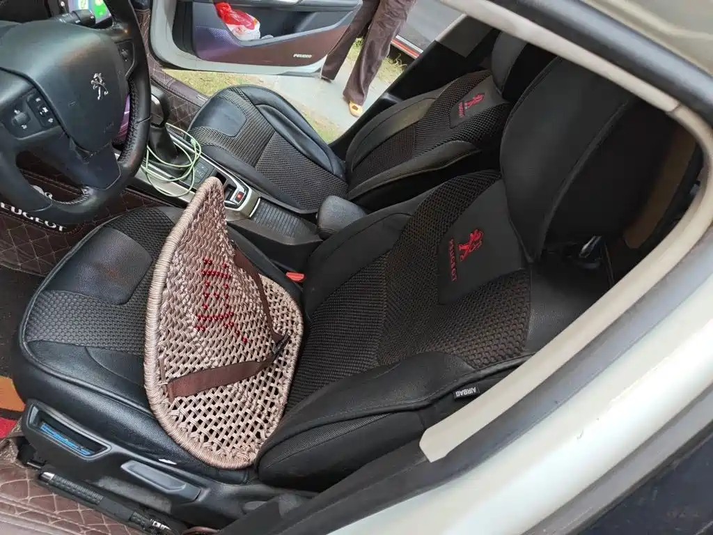 Peugeot 408 — миниатюра 8