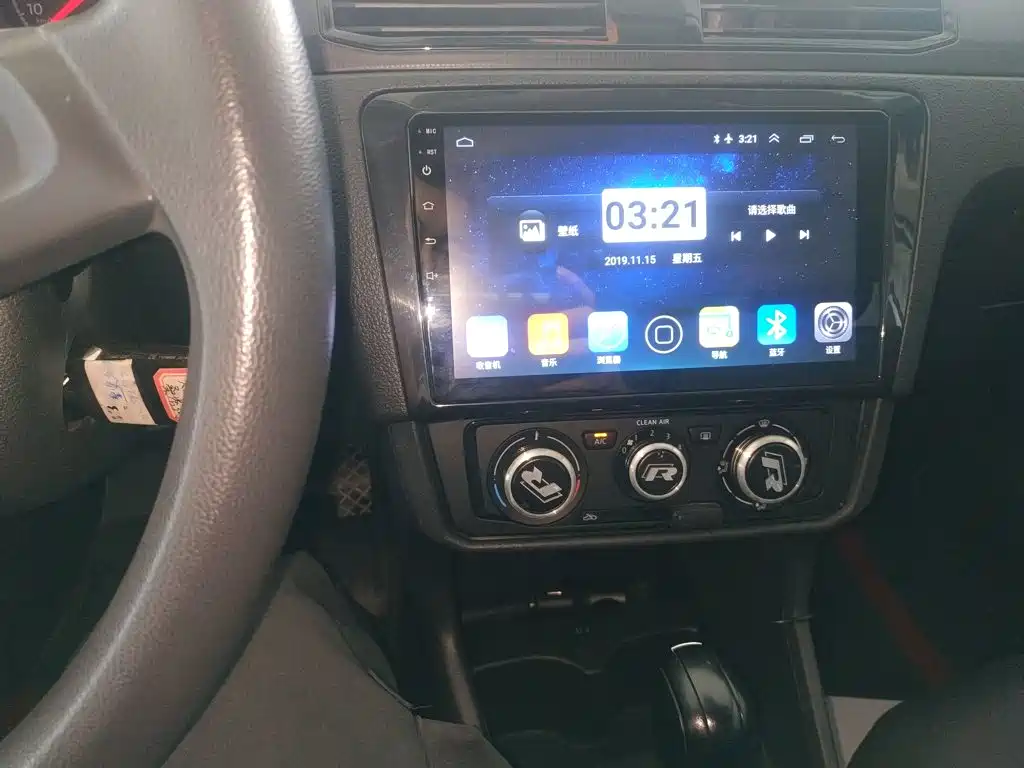 Volkswagen Santana — миниатюра 13