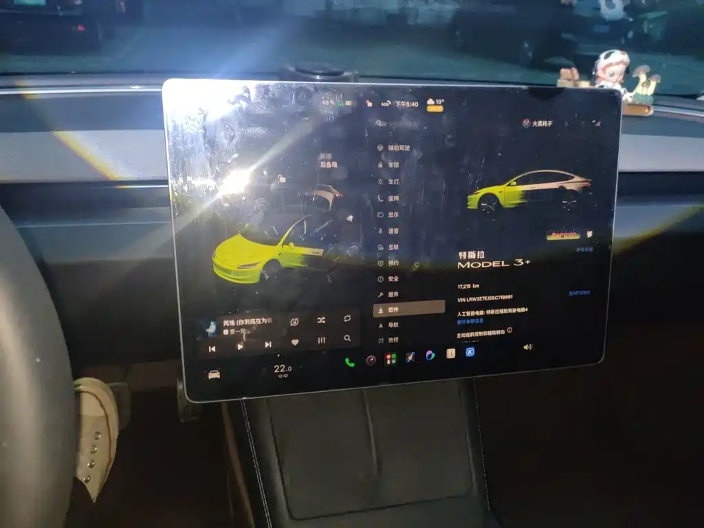 Tesla Model 3 — миниатюра 14