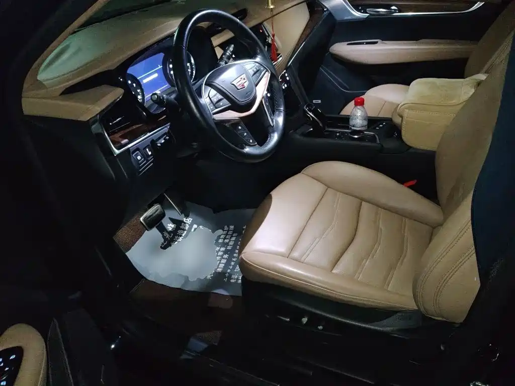 Cadillac XT5 — миниатюра 16