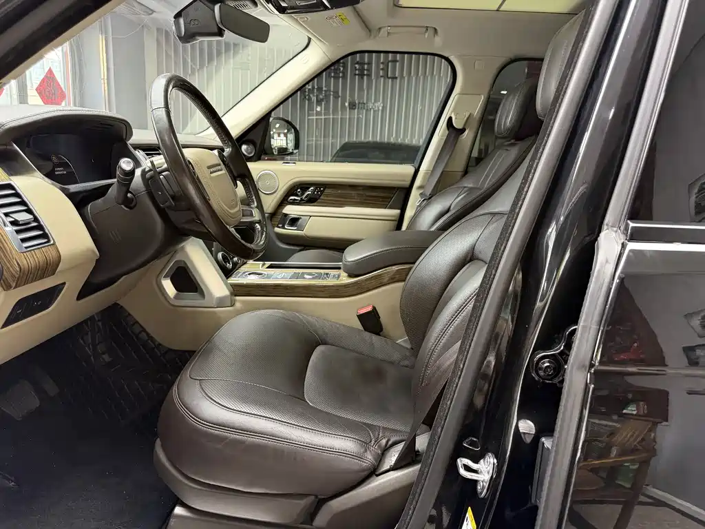 Land Rover Range Rover — миниатюра 15