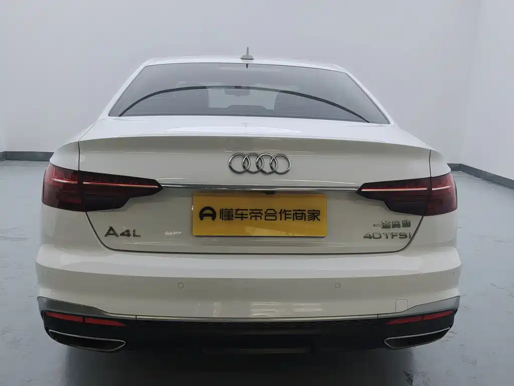 Audi A4L — миниатюра 11