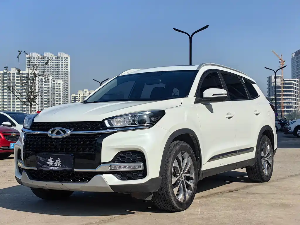 CHERY TIGGO 8