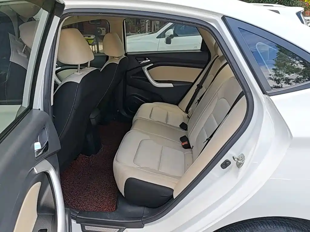 Changan V7 — миниатюра 17