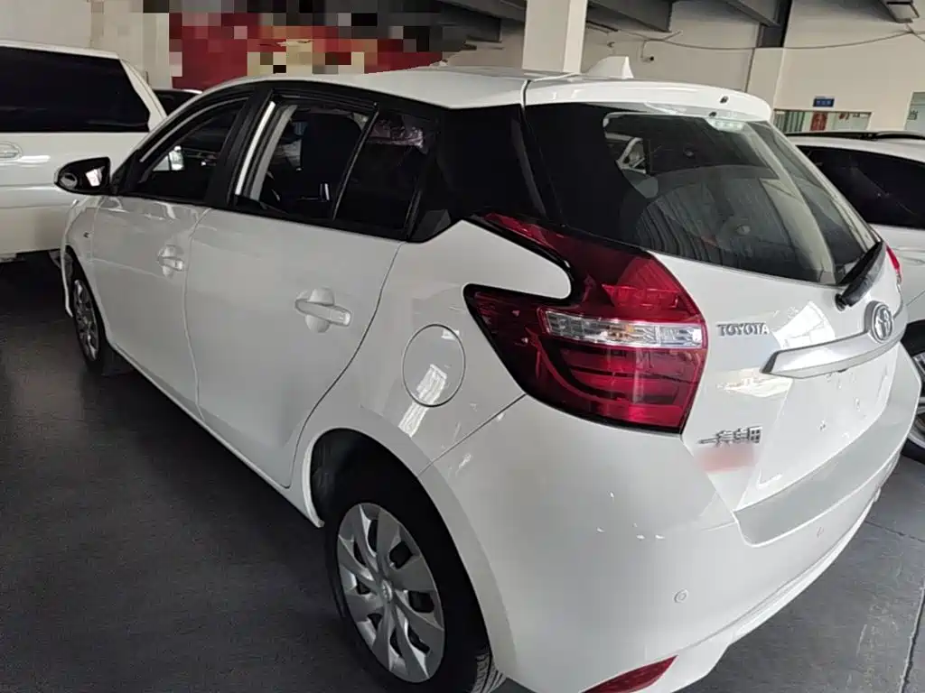 Toyota Vios FS — миниатюра 5